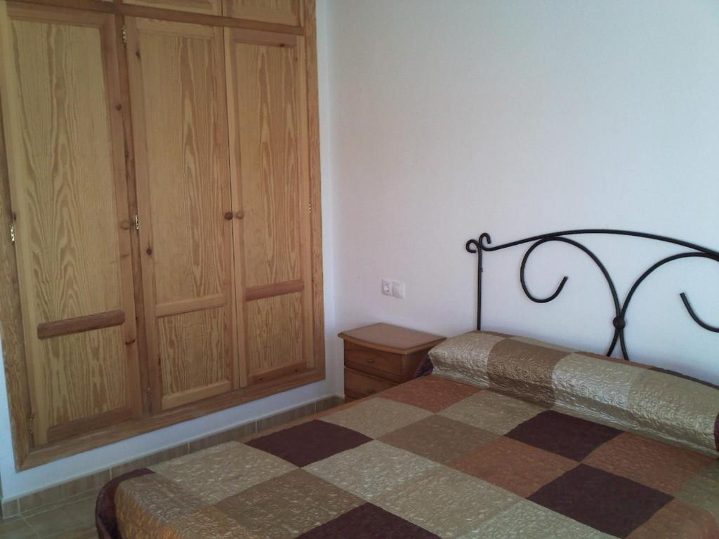 Apartamentos Turísticos Edificio del Pino Sorbas Habitación foto