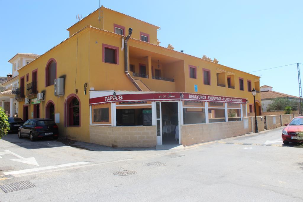 Apartamentos Turísticos Edificio del Pino Sorbas Exterior foto