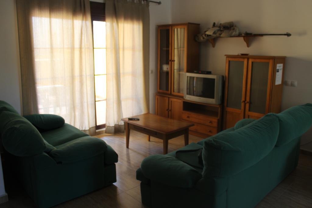 Apartamentos Turísticos Edificio del Pino Sorbas Exterior foto